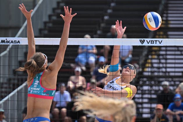 Katja Stam, Raisa Schoon (right) of Netherlands and Valerie Dvornikova, Veronika Kleiblova (left) of Czech Republic in action during the match at the Pro Tour, Beach volleyball, Beachvolleyball tournament of Elite category, Ostrava, Czech Republic, May 28, 2026. (CTKxPhoto JaroslavxOzana) CTKPhotoP2026052805059  CTKPhotoP2026052805059