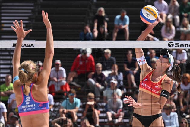 From left Anna Pavelkova of Czech Republic and Joana Mader of Switzerland during the match Joana Mader and Leona Kern of Switzerland vs Katerina Pavelkova and Anna Pavelkova of Czech Republic at the Pro Tour, Beach volleyball, Beachvolleyball tournament of Elite category, Ostrava, Czech Republic, May 28, 2026. (CTKxPhoto JaroslavxOzana) CTKPhotoP2026052805593  CTKPhotoP2026052805593