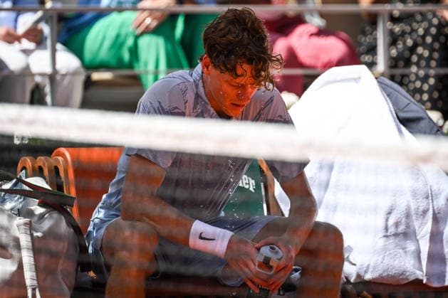 May 28, 2026, Paris, France, France: Jannik SINNER of Italy during the fifth day of the Roland-Garros 2026, French Open 2026, Grand Slam tennis tournament at Roland-Garros Stadium on May 28, 2026 in Paris, France. Paris France - ZUMAm308 20260528_zsp_m308_008 Copyright: xMatthieuxMirvillex