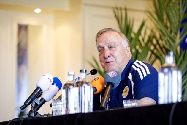 NOORDWIJK - Curacao national coach Dick Advocaat during a press conference, PK, Pressekonferenz of the Curacao national team, Nationalteam The players are preparing for the World Cup at SJC Noordwijk under the leadership of national coach Dick Advocaat. ROBIN VAN LONKHUIJSEN ANP xVIxANPxSportx xxANPxIVx 559521509 originalFilename: 559521509.jpg