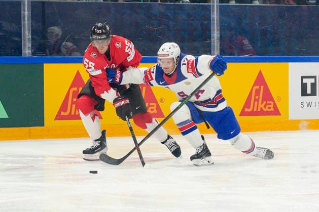 FRIBOURG, SWITZERLAND MAY 28 Mark Scheifele of Canada L against Will Borgen of United States R during the 2026 IIHF Ice Hockey World Championship Switzerland game between Canada and USA at BCF Arena on May 28, 2026 in Fribourg, Fribourg Fribourg BCF Arena Fribourg Switzerland Copyright: xJustPictures.ch JarixPestelaccix jp-en-EuSpIm-JP6_JAR_Canada_USA_28May2026_00021