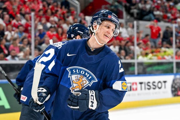 ZURICH, SWITZERLAND MAY 28 Patrik Puistola of Finland celebrates a goal during the 2026 IIHF Ice Hockey World Championship Switzerland game between Finland and Czechia at Swiss Life Arena on May 28, 2026 in Zurich, Zurich Zurich Swiss Life Arena Zurich Switzerland Copyright: xJustPictures.ch AndreaxBrancax jp-en-EuSpIm-JP7_ANB_FinCze_28052026_0346