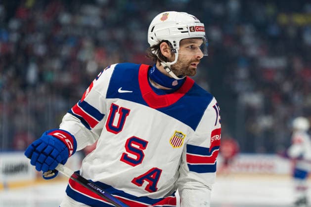 FRIBOURG, FRIBOURG - MAY 28: Tommy Novak of the United States during the 2026 IIHF World Championship, WM, Weltmeisterschaft quarterfinal match between Canada and the United States at BCF Arena on May 28, 2026 in Fribourg, Fribourg, Switzerland.  Copyright: xLivioxBaeriswylx xSPPx Sportspressphoto_SPR156130