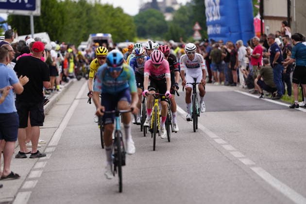Portugal™s Afonso Oliveira Eulalio of Bahrain Victorious white jersey and Denmark™s Jonas Vingegaard Hansen of Team Visma Lease A Bike pink jersey during Stage 18 of the Giro d™Italia from Fai della Paganella - Pieve di Soligo Italy, Thursday May 28, 2026  Copyright: xFabioxFerrarii LaPressex
