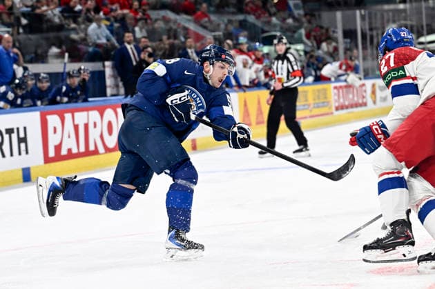 LKS 20260528 Urho Vaakanainen of Finland shoots during the 2026 IIHF Ice hockey, Eishockey World Championships quarterfinal match between Finland and Czechia in Zurich on May 28, 2026. - RONI REKOMAA Zürich Switzerland HsMyddlnFbY  Copyright: xRonixRekomaax HsMyddlnFbY