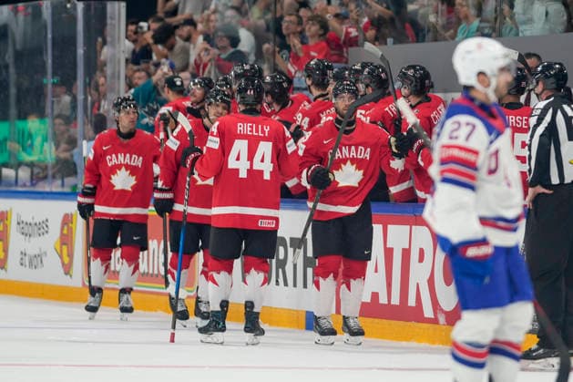 FRIBOURG, SWITZERLAND MAY 28 Parker Wotherspoon of Canada 2nd R , Morgan Rielly of Canada C celebrates second goal for Canada during the 2026 IIHF Ice Hockey World Championship Switzerland game between Canada and USA at BCF Arena on May 28, 2026 in Fribourg, Fribourg Fribourg BCF Arena Fribourg Switzerland Copyright: xJustPictures.ch JarixPestelaccix jp-en-EuSpIm-JP6_JAR_Canada_USA_28May2026_00122
