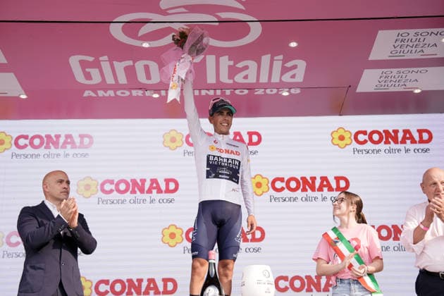 Portugal™s Afonso Oliveira Eulalio of Bahrain Victorious (White jersey) on the podium during Stage 18 of the Giro d™Italia, from Fai della Paganella to Pieve di Soligo, Italy - Thursday May 28, 2026.  Copyright: xMassimoxPaolonex xLaPressex
