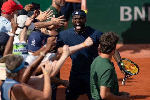 2026 French Open - Day Five LZ Frances Tiafoe of United States celebrates victory in his Men s Singles second round match against Hubert Hurkacz of Poland on Day Five of the 2026 French Open at Roland Garros on May 28, 2026 in Paris, France. Photo by Laurent Zabulon ABACAPRESS.COM  Copyright: xZabulonxLaurent ABACAx