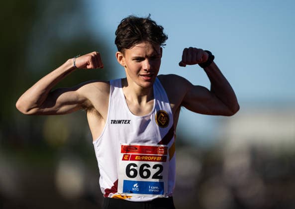 260528 Pierre Guillou of Gular celebrates after competing in men™s 800 meter during the Trond Mohn Games on May 28, 2026 in Bergen Photo Marius Simensen BILDBYRAN COP 238 MM0068 athletics bbeng friidrett friidrott norge norway trond mohn games jubel  Copyright: MARIUSxSIMENSEN BB260528ZM017