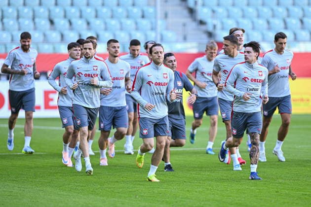 28.05.2026 Wroclaw Konferencja prasowa i trening reprezentacji Polski w pilce noÅ¼nej - press conference, PK, Pressekonferenz and of the Poland national football team and training session during the national camp. Persons shown: Reprezentacja Polski Piotr Zielinski Nicola Zalewski Tomasz Kedziora fot. Antoni Dec Arena Akcji NEWSPIX.PL --- newspix.pl POLAND OUT! 