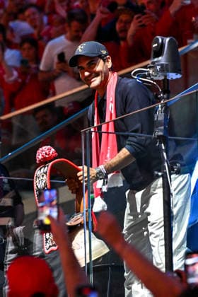 ZURICH, SWITZERLAND MAY 28 Former tennis player Roger Federer during the 2026 IIHF Ice Hockey World Championship Switzerland game between Switzerland and Sweden at Swiss Life Arena on May 28, 2026 in Zurich, Zurich Zurich Swiss Life Arena Zurich Switzerland Copyright: xJustPictures.ch AndreaxBrancax jp-en-EuSpIm-JP7_ANB_FinCze_28052026_1325