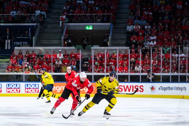 Ice hockey, World Championship, Switzerland - Sweden