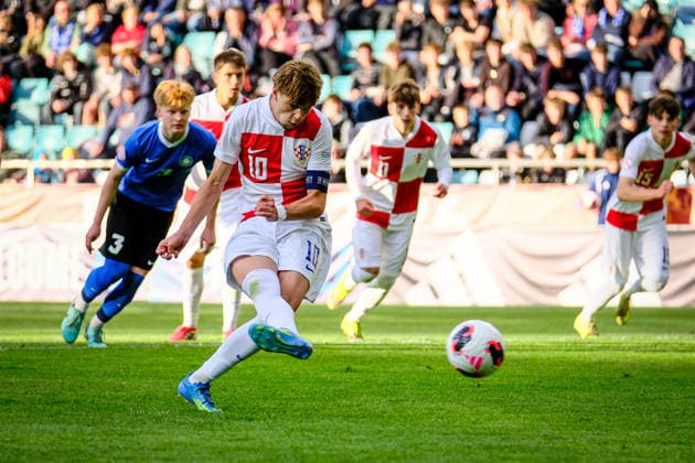 UEFA Under-17 European Championship, EM, Europameisterschaft Estonia 2026 Jona Benkotic taking the penalty during the UEFA Under-17 European Championship Group-A match between Estonia U-17 vs Croatia U-17 national teams, Tallinn Estonia 28.05.2026 Tallinn A Le Coq Arena Estonia Copyright: xMaurixLevandix