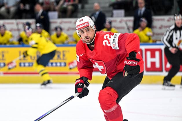 ZURICH, SWITZERLAND MAY 28 Nino Niederreiter of Switzerland in action during the 2026 IIHF Ice Hockey World Championship Switzerland game between Switzerland and Sweden at Swiss Life Arena on May 28, 2026 in Zurich, Zurich Zurich Swiss Life Arena Zurich Switzerland Copyright: xJustPictures.ch AndreaxBrancax jp-en-EuSpIm-JP7_ANB_FinCze_28052026_2277