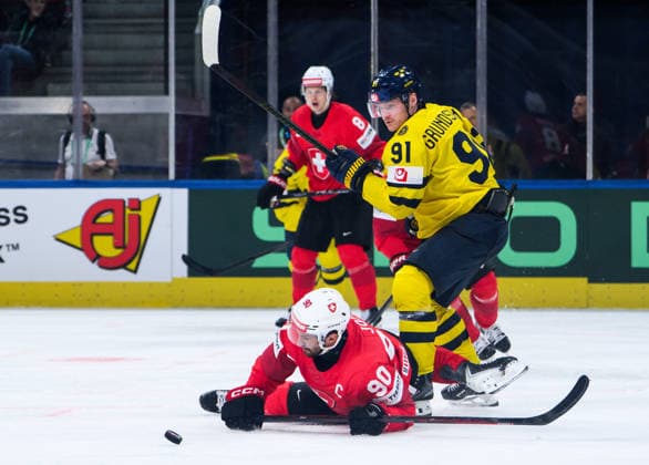 260528 Roman Josi of Switzerland and Carl Grundström of Sweden during the 2026 IIHF Ice Hockey World Championship quarterfinal match between Switzerland and Sweden on May 28, 2026 in Zürich Photo Jesper Zerman BILDBYRAN kod JZ JZ0733 ishockey ice hockey ishockey vm 2026 vm 2026 iihf world championship kvartsfinal quarterfinal quarterfinals switzerland schweiz sverige sweden bbeng  Copyright: JESPERxZERMAN BB260528JZ129