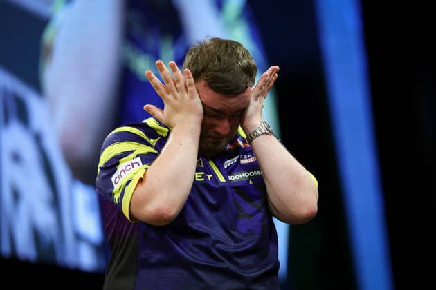 2026 BetMGM Premier League Darts, Final, London An emotional Luke Littler wipes away tears after the 2026 BetMGM Premier League Darts Final at The O2 Arena, London, England on 28 May 2026 Credit: Ian Stephen Every Second Media Editorial use only. All images are copyright Every Second Media Limited. No images may be reproduced without prior permission. Copyright: xIMAGO EveryxSecondxMediax ESM-2016-0043 IanxStephenx xEveryxSecondxMediax