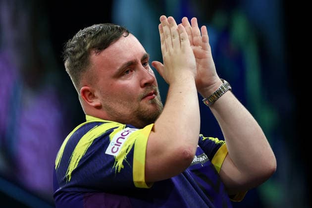 2026 BetMGM Premier League Darts, Final, London An emotional Luke Littler wipes away tears after the 2026 BetMGM Premier League Darts Final at The O2 Arena, London, England on 28 May 2026 Credit: Ian Stephen Every Second Media Editorial use only. All images are copyright Every Second Media Limited. No images may be reproduced without prior permission. Copyright: xIMAGO EveryxSecondxMediax ESM-2016-0056 IanxStephenx xEveryxSecondxMediax
