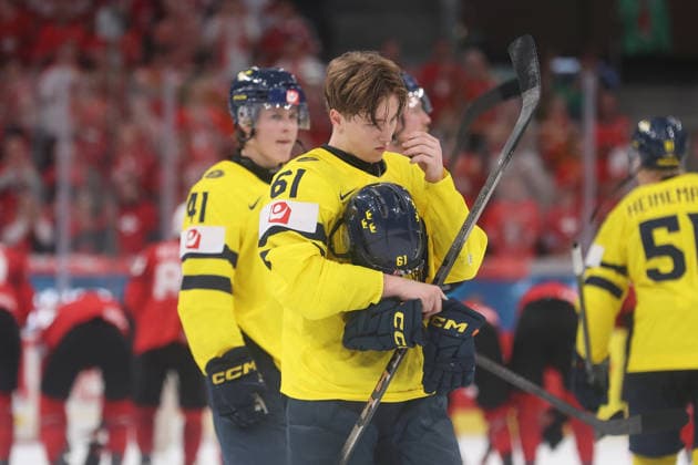 28 05 2026 Swiss Life Arena Zurich , SWITZERLAND, Mens Ice Hockey IIHF World Championship Zurich 2026 Quarterfinal SUI SWE Viggo Bjoerck SWE disappointed