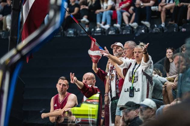 FRIBOURG, FRIBOURG - MAY 28: Latvia supporters react following their team’s defeat and elimination from the tournament after the 2026 IIHF World Championship, WM, Weltmeisterschaft match between Norway and Latvia at BCF Arena on May 28, 2026 in Fribourg, Fribourg, Switzerland.  Copyright: xLivioxBaeriswylx xSPPx Sportspressphoto_SPR156458