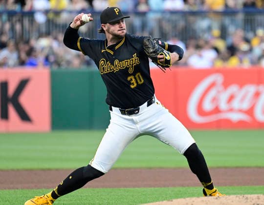 Pittsburgh Pirates pitcher Paul Skenes (30) attempts to throw out Chicago Cubs left fielder Ian Happ at first base fourth inning against the Chicago Cubs at PNC Park on Thursday, May 28, 2026 in Pittsburgh.  PIT2026052812 ArchiexCarpenter