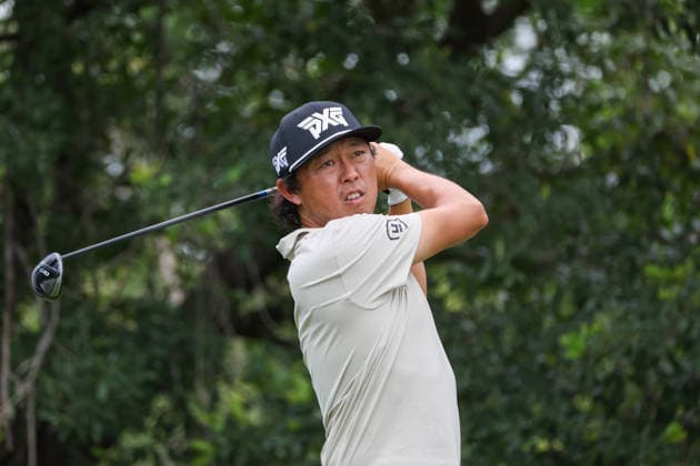 FORT WORTH, TX - MAY 28: David Lipsky (USA) hits from the 9th tee during the Charles Schwab Challenge on May 28, 2026 at Colonial Country Club in Fort Worth, TX. (Photo by George Walker Icon Sportswire) GOLF: MAY 28 PGA, Golf Herren Charles Schwab Challenge EDITORIAL USE ONLY Icon26052813