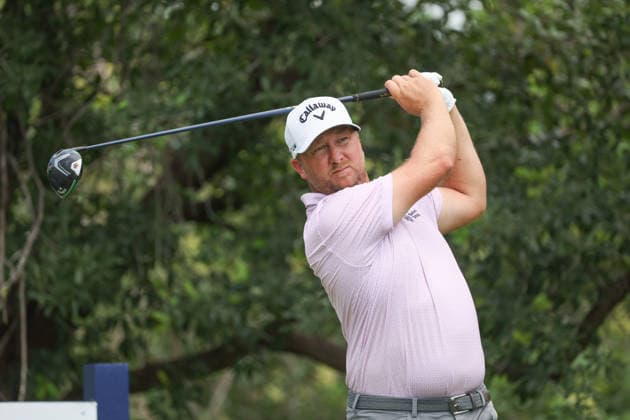 FORT WORTH, TX - MAY 28: Brice Garnett (USA) hits from the 9th tee during the Charles Schwab Challenge on May 28, 2026 at Colonial Country Club in Fort Worth, TX. (Photo by George Walker Icon Sportswire) GOLF: MAY 28 PGA, Golf Herren Charles Schwab Challenge EDITORIAL USE ONLY Icon26052820
