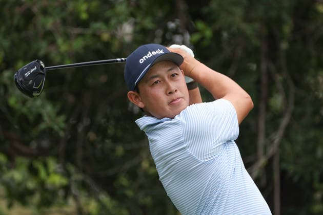 FORT WORTH, TX - MAY 28: Dylan Wun (USA) hits from the 9th tee during the Charles Schwab Challenge on May 28, 2026 at Colonial Country Club in Fort Worth, TX. (Photo by George Walker Icon Sportswire) GOLF: MAY 28 PGA, Golf Herren Charles Schwab Challenge EDITORIAL USE ONLY Icon26052823