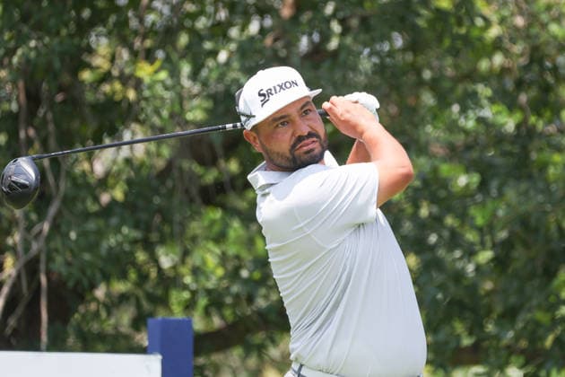 FORT WORTH, TX - MAY 28: J.J. Spaun (USA) hits from the 9th tee during the Charles Schwab Challenge on May 28, 2026 at Colonial Country Club in Fort Worth, TX. (Photo by George Walker Icon Sportswire) GOLF: MAY 28 PGA, Golf Herren Charles Schwab Challenge EDITORIAL USE ONLY Icon26052837