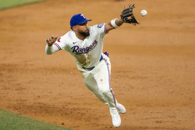 May 28, 2026, Arlington, Texas, USA: Texas Rangers shortstop EZEQUIEL DURAN (20) stretches out to catch a line drive during a MLB, Baseball Herren, USA game between the Houston Astros and Texas Rangers at Globe Life Field. Houston wins 5-1. Arlington USA - ZUMAf180 20260528_zsp_f180_019 Copyright: xMarkxFannx