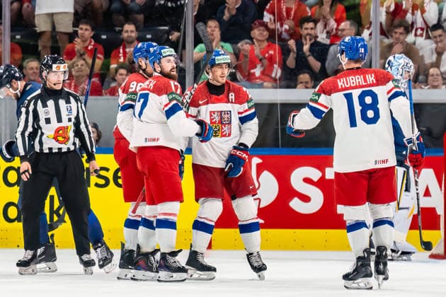 xxkeikkaxx 20260528 Swiss Life Arena, Zurich, Switzerland. IIHF Ice hockey, Eishockey World Championships Quarterfinal match Finland vs Czechia Filip Hronek (17) of Team Czechia Lukas Sedlak (23) of Team Czechia David Tomasek (96) of Team Czechia Dominik Kubalik (18) of Team Czechia Celebrate 3-1 goal Photo by Pasi Suokko All Over Press  1.06237317