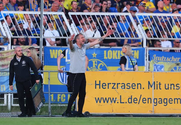 Leipzig, 28 05 2026, Bruno Plache Stadion,Soccer, HIN Promotion match to 3 Liga , 1 FC LOK LEIPZIG vs FWK WÜRZBURGER KICKERS 0 1 0 0 , In the picture coach Jochen Seitz, Lok Leipzig , Picture Point