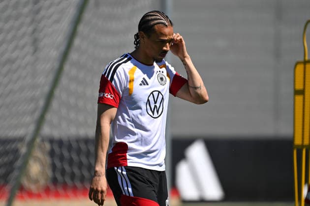 Leroy SANE GER , gesture,skeptical, action,single image,cropped single motif,half figure,half figure German national football team,World Cup preparation, training camp in Herzogenaurach on 28 05 2026