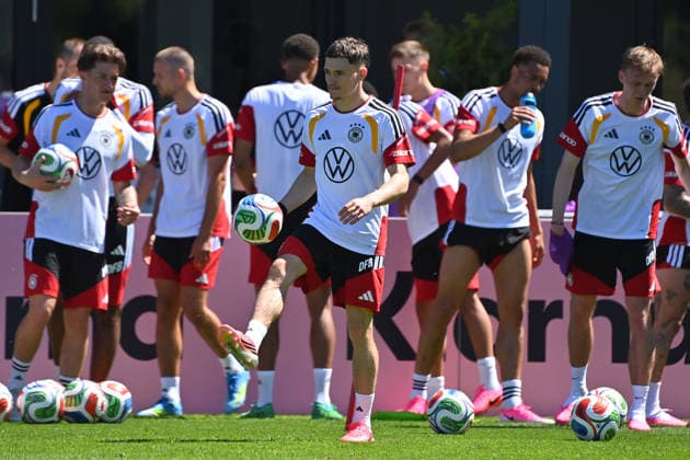 Florian WIRTZ GER on the ball, German national football team, World Cup preparation, training camp in Herzogenaurach on 28 05 2026