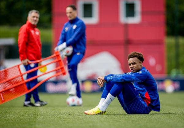 Leipzigs Assan Ouedraogo beim Training. Oeffentliches Training RB Leipzig am 14. Mai 2026. Red Bull Akademie, Leipzig. Training RB Leipzig *** Leipzigs Assan Ouedraogo at training Public training RB Leipzig on May 14, 2026 Red Bull Academy, Leipzig Training RB Leipzig