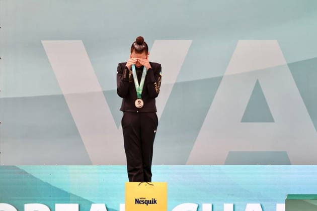 BULGARIA, VARNA - MAY 29, 2026: Silver medalist Sofia Krainska of Ukraine is seen during a victory ceremony at the 2026 European Rhythmic gymnastics, Rhythmische Sportgymnastik, RSG Championships. Russia s national team, Nationalteam is performing under the Russian flag and anthem Victory Ceremony At 2026 European Rhythmic Gymnastics Championships In Varna, Bulgaria  - ZUMAt113 20260529_zaa_t113_017 Copyright: xIgorxLenkinx