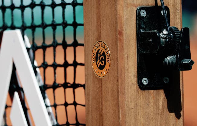 TENNIS - French Open 2026 PARIS,FRANCE,29.MAY.26 - TENNIS - WTA, Tennis Damen Tour, French Open, Roland Garros, Grand Slam. Image shows a netpost.  GEPAxpictures xMatthiasxHauer