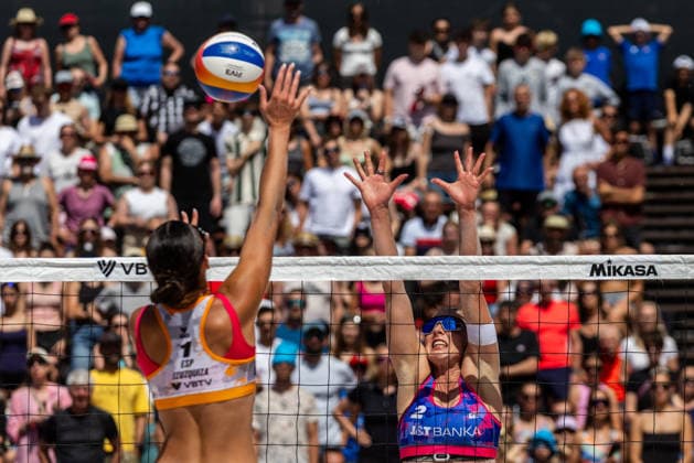 L-R Sofia Izuzquiza Corulla (ESP) and Marie-Sara Stochlova (CZE) during the match Marketa Svozilova and Marie-Sara Stochlova from Czech Republic vs Sofia Izuzquiza Corulla and Tania Moreno Matveeva from Spain at the Pro Tour, Beach volleyball, Beachvolleyball tournament of Elite category, Ostrava, Czech Republic, May 29, 2026. (CTKxPhoto VladimirxPrycek) CTKPhotoP2026052903521  CTKPhotoP2026052903521