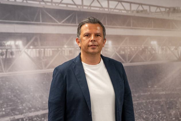 Samir Arabi Fortuna Duesseldorf, sports director poses for the photographers after the press conference Fortuna Duesseldorf, presentation of the new sports director, 3 Liga, football, season 2026 2027, 28 05 2026 press conference Fortuna Duesseldorf, 3 Liga, season 2025 2026, 29 05 2026 Duesseldorf Copyright: xEibner-Pressefoto ThomasxHaeslerx EP_THR