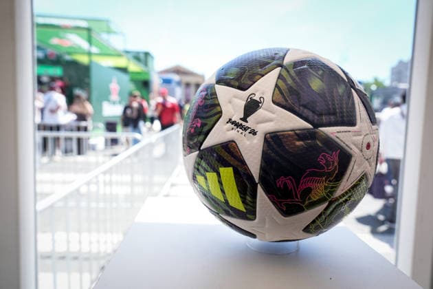 MD-1 Fan Festival - UEFA Champions League Final 2026 Official UEFA Champions League Budapest 26 Final match ball is seen at the MD-1 Fan Festival - UEFA Champions League Final 2026 at Heroes™ Square ahead the UEFA Champions League Final match between Paris Saint-Germain FC and Arsenal FC at Puskas Arena on May 29, 2026 in Budapest, Hungary Budapest Heroes Square Hungary Hungary Copyright: xGiuseppexMaffiax 260529_UCL_ChampionsVillage_GM_06449