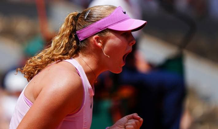 Mirra Andreeva during her third round match against Marie Bouzkova French Open Tennis, Day Six, Tennis, Roland Garros, Paris, France - 29 May 2026Paris Roland Garros France EDITORIAL USE ONLY No use with unauthorised audio, video, data, fixture lists, club league logos or live services. Online in-match use limited to 120 images, no video emulation. No use in betting, games or single club league player publications.  Copyright: xJavierxGarcia Shutterstockx 16898312x