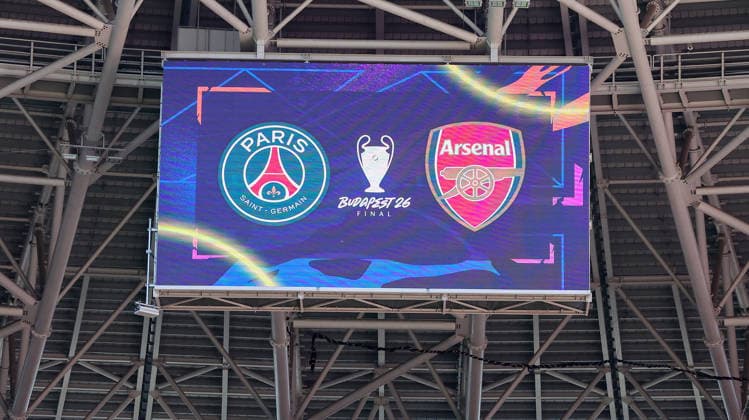 Paris Saint-Germain, Open Training Session Paris Saint-Germain & Arsenal logos displayed on a scoreboard during the open training session for Paris Saint-Germain ahead of the Champions League Cup Final at Puskas Arena Park, Budapest, Hungary on 29 May 2026. Budapest Puskas Arena Park Hungary Editorial use only , Copyright: xChrisxFoxwellx PSI-24345-0014