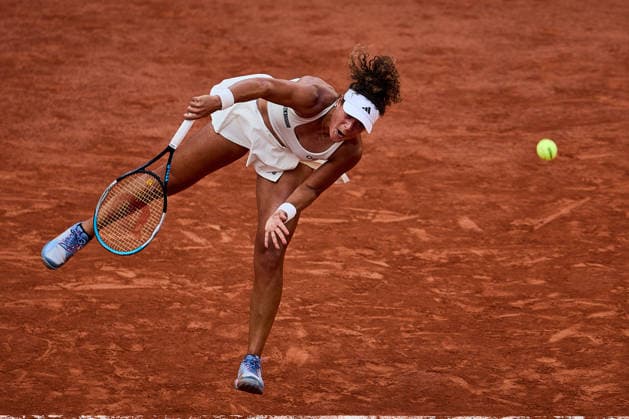 May 29, 2026, Paris, Ile-De-France, France: Mayar Sherif of Egypt serves to Coco Gauff of United States during the French Open at Roland Garros - Tennis Grand Slam, 28.5.2026 in Paris (Roland Garros), France Tennis 2026: ROLAND GARROS - French Open Tennis Grand Slam - Paris: GAUFF 6:3 6:2 SHERIF  - ZUMAs343 20260529_zsp_s343_033 Copyright: xMathiasxSchulzx