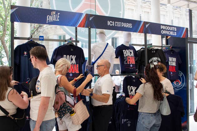 Illustration du pop up store éphémère à Paris (1er) du Paris-Saint-Germain, à l occasion de la finale de la Ligue des champions (PSG vs Arsenal), le 29 mai 2026. Son ouverture est prévue du 27 au 31 mai 2026. Lou-Line Cottard Bestimage Illustration of the Paris Saint-Germain pop-up store in Paris (1st arrondissement), on the occasion of the Champions League final (PSG vs Arsenal), on May 29, 2026. Its opening is scheduled from May 27 to 31, 2026. Paris France  Copyright: xLou-LinexCottardx xBestimagexLou-LinexCottardx xBestimagex