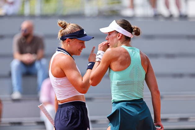 2026.05.29 Paryz Tenis French Open Roland Garros 2026 Magda Linette, Yuliia Starodubtseva - Elsa Jacquemot, Tiantsoa Rakotomanga Rajaonah N z Magda Linette Foto Pawel Andrachiewicz PressFocus 2026.05.29 Paris Tennis - French Open Roland Garros 2026 Magda Linette, Yuliia Starodubtseva - Elsa Jacquemot, Tiantsoa Rakotomanga Rajaonah Magda Linette Credit: Pawel Andrachiewicz PressFocus NEWSPIX.PL --- newspix.pl POLAND OUT! 