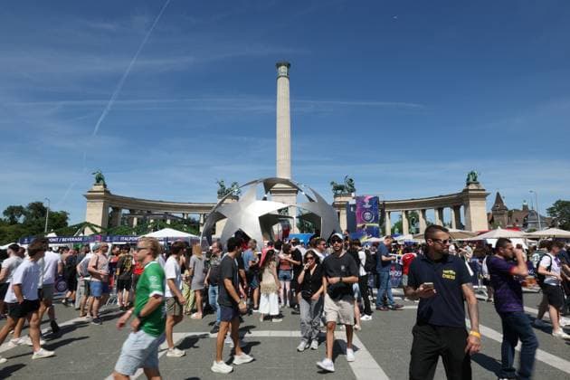 30.05.2026 - SOCCER - 2025-2026 UEFA Champions League final , Paris vs Arsenal General view of the fan zone ahead of the 2025-2026 UEFA Champions League Final between Paris and Arsenal in Budapest, showing crowds and pre match atmosphere Budapest Puskas Arena ,Budapest Puskas Arena Hungary
