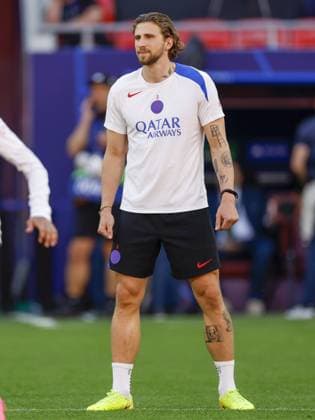 BUDAPEST - Illia Zabarnyi of Paris Saint-Germain during the MD-1 training ahead of the UEFA Champions League final between Paris Saint-Germain and Arsenal FC at the Puskas Arena on 29 May 2026, Budapest, Hungary. MAURICE VAN STEEN ANP UEFA Champions League Final 2026 2025-2026 xVIxANPxSportx xMauricexvanxSteenxIVx 559600202 originalFilename: 559600202.jpg