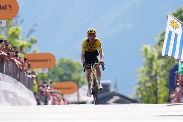 United States™ Sepp Kuss of Team Visma Lease A Bike stage winner during Stage 19 of the Giro d™Italia from Feltre to Alleghe (Piani di Pezze ) Italy, Friday May 29, 2026  Copyright: xGianxMattiaxD Alberto LaPressex
