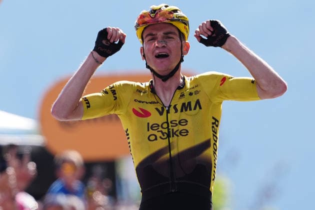 United States™ Sepp Kuss of Team Visma Lease A Bike stage winner during Stage 19 of the Giro d™Italia from Feltre to Alleghe (Piani di Pezze ) Italy, Friday May 29, 2026  Copyright: xGianxMattiaxD Alberto LaPressex