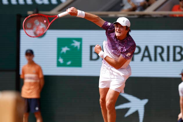 May 29, 2026, Paris, Paris, France: Joao FONSECA (BRA) in action during the tennis Grand Slam of Roland Garros 2026, at Roland Garros Stadium - on May 29 2026 .Paris - France Paris France - ZUMAb253 20260529_zsp_b253_163 Copyright: xLoicxBaratouxx