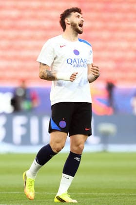 May 29, 2026, Budapest, Hungary: KHVICHA KVARATSKHELIA in the last PSG training session ahead of the UEFA Champions League 2025 26 final between Paris Saint-Germain and Arsenal FC at the Puskas Arena in Budapest, Hungary. Soccer 2026: UEFA Champions League Final: PSG Training  - ZUMAc179 20260529_zep_c179_024 Copyright: xMickaelxChavetx